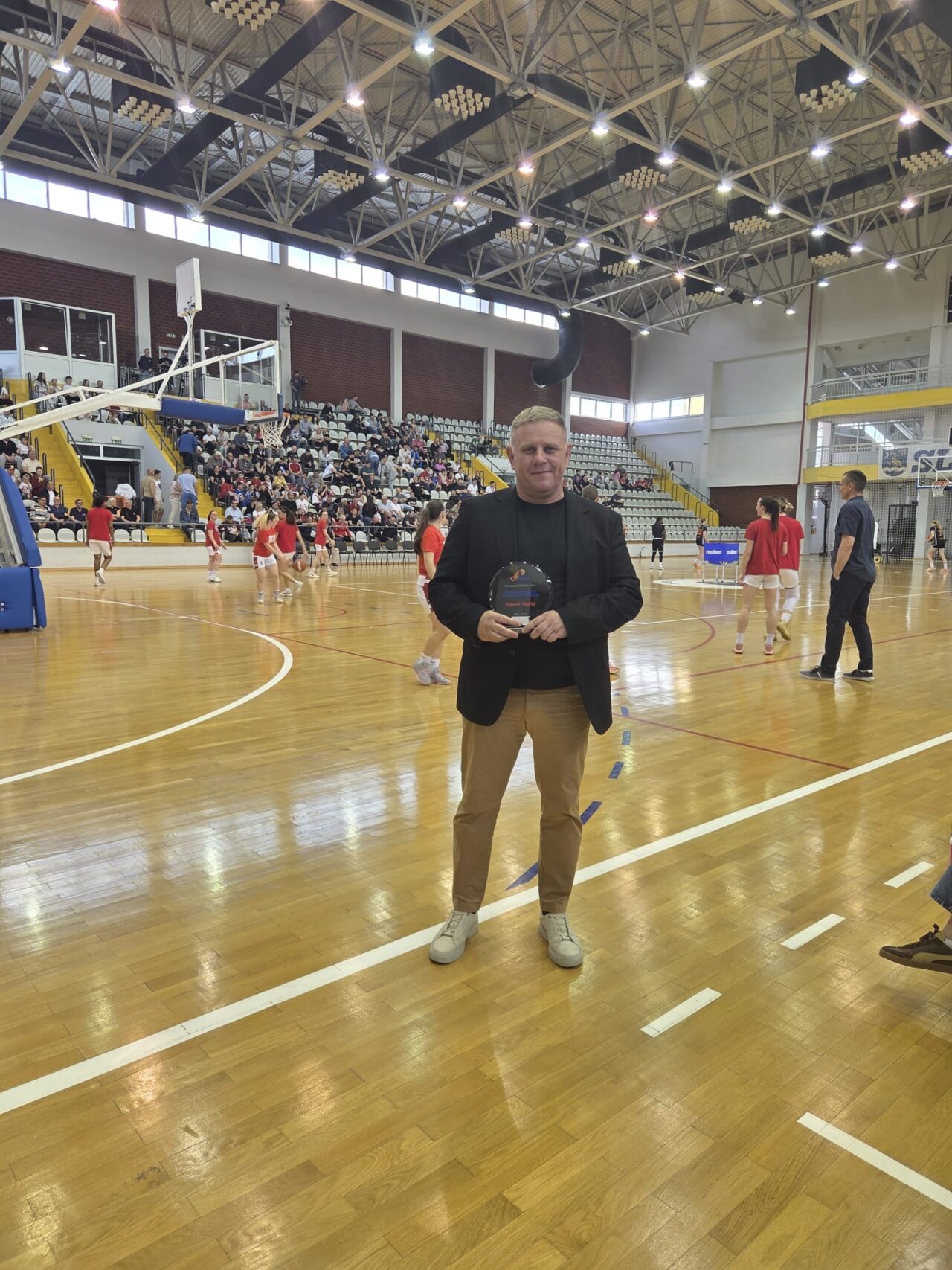 Davor Tadej među najboljim trenerima Premijer lige 2025./2026.